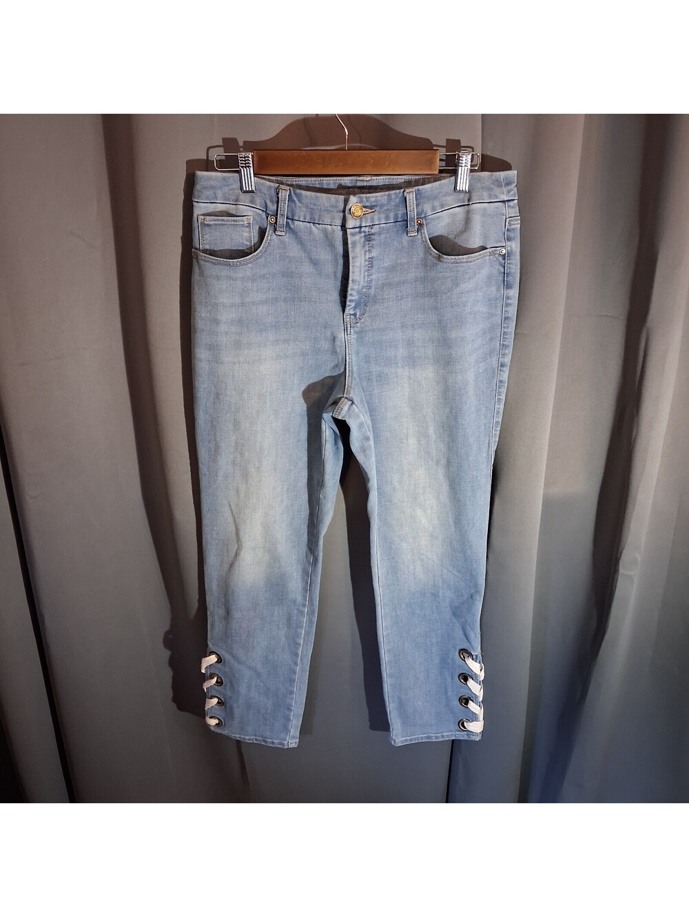 Chico's Light Wash Girlfriend Jeans with Lace-Up Detail Size 32 Waist